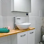 Turkusowy Swietoduska 12 Apartmán Lublin