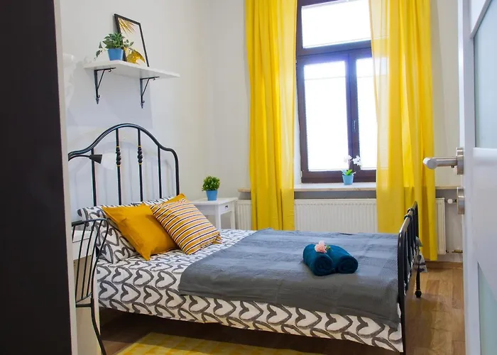 Turkusowy Swietoduska 12 Lägenhet